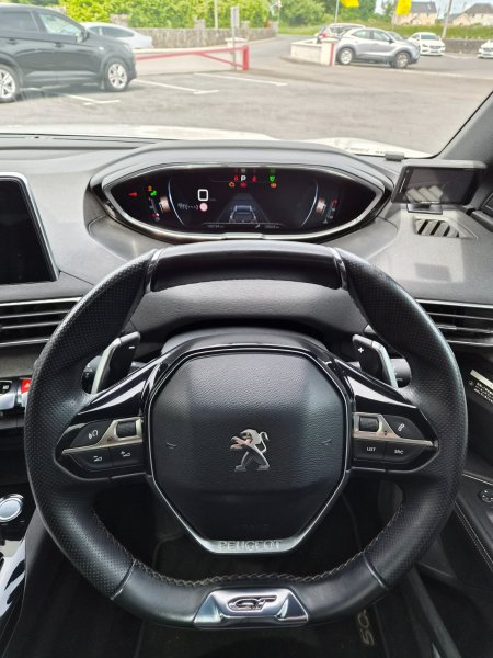 2018 Peugeot 5008 - photo 19