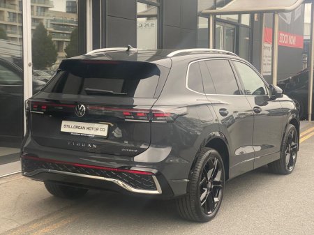 2025 Volkswagen Tiguan - photo 5