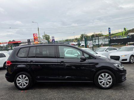 2017 Volkswagen Touran - photo 4