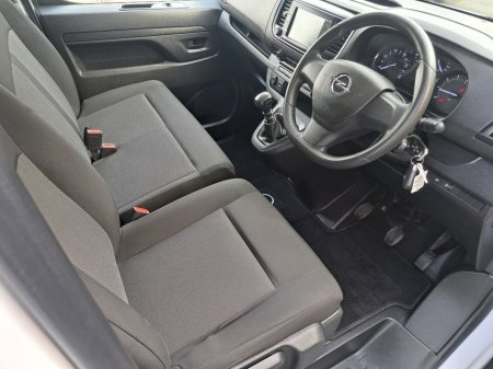 2024 Opel Vivaro - photo 8