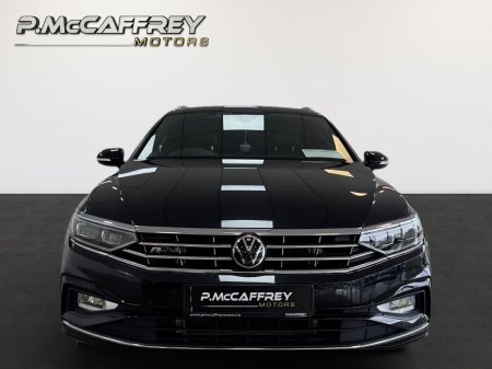 2021 Volkswagen Passat - photo 2