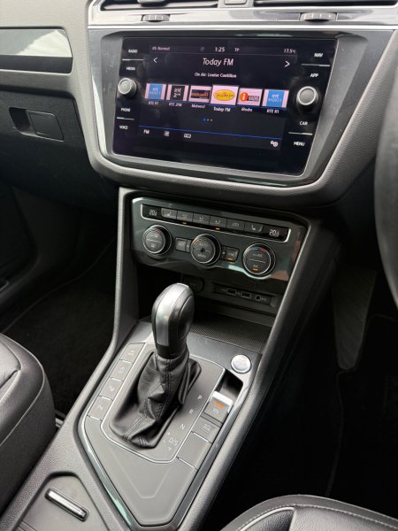 2020 Volkswagen Tiguan - photo 17