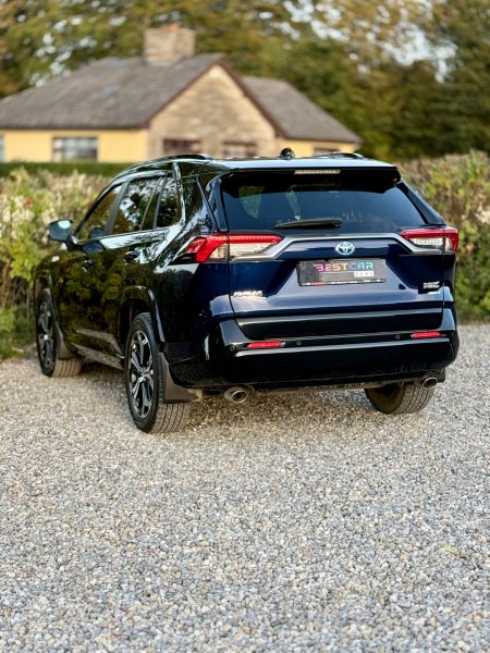 2022 Toyota RAV4 - photo 10