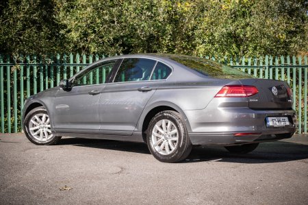 2016 Volkswagen Passat - photo 9