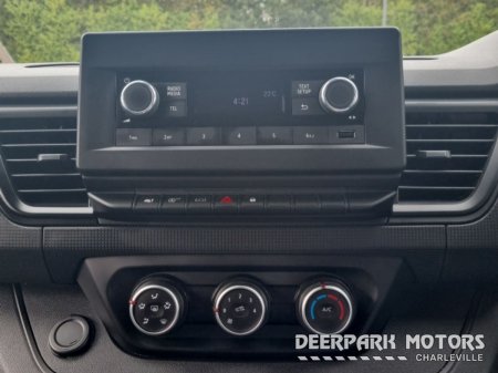 2022 Renault Trafic - photo 10