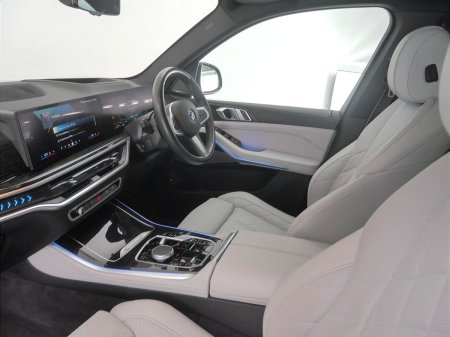 2025 BMW X5 - photo 7