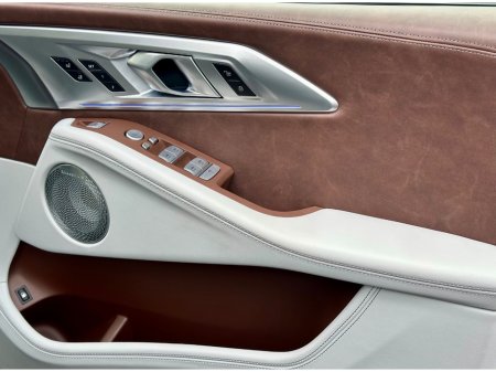 2026 BMW XM - photo 19