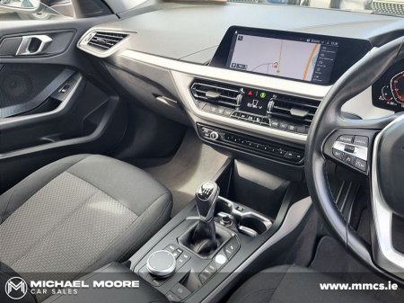 2022 BMW 1-Series - photo 16