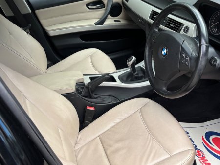 2011 BMW 3-Series - photo 13