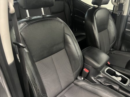 2021 Nissan Navara - photo 8