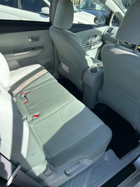 2014 Toyota Prius - photo 6