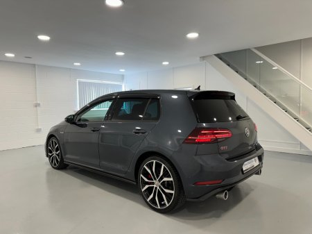 2019 Volkswagen Golf - photo 14