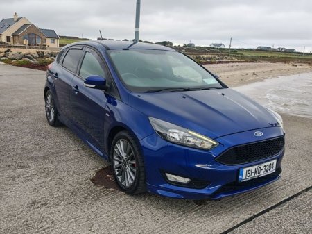 2018 Ford Focus - photo 2