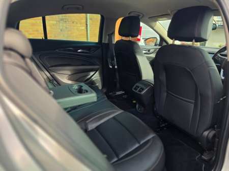 2017 Opel Insignia - photo 16