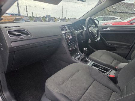2019 Volkswagen Golf - photo 10