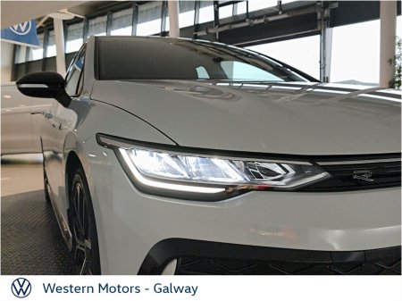 2025 Volkswagen Golf - photo 27