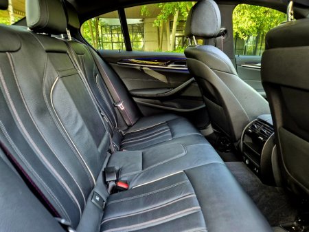 2022 BMW 5-Series - photo 14
