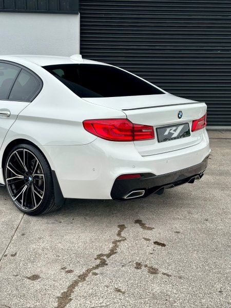 2017 BMW 5-Series - photo 18