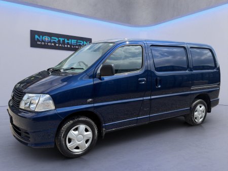 2008 Toyota HiAce - photo 3
