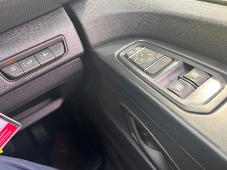 2026 Renault Trafic - photo 19