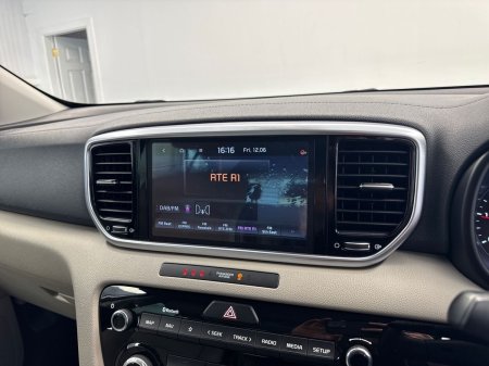2022 Kia Sportage - photo 18