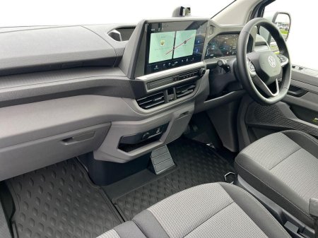2026 Volkswagen Transporter - photo 2
