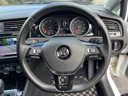 2017 Volkswagen Golf - photo 4