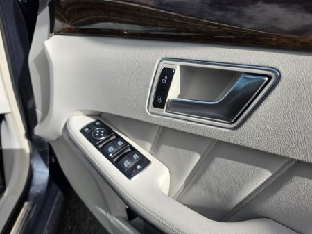 2013 Mercedes-Benz E-Class - photo 16