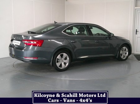 2020 Skoda Superb - photo 7