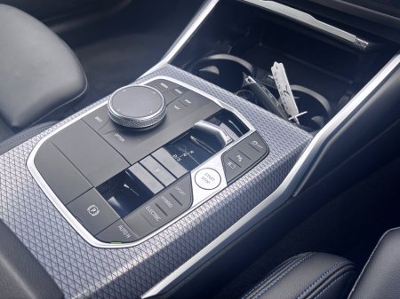 2023 BMW 3-Series - photo 11