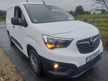 2020 Opel Combo