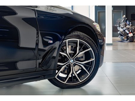 2022 BMW 5-Series - photo 11