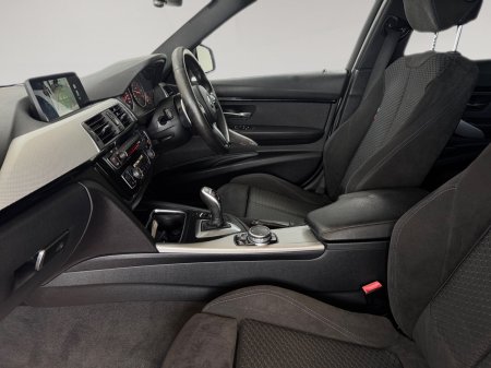 2016 BMW 3-Series - photo 17