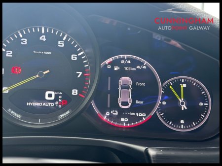 2022 Porsche Panamera - photo 24