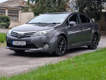 2012 Toyota Avensis - photo 2