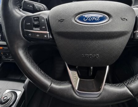2022 Ford Focus - photo 17