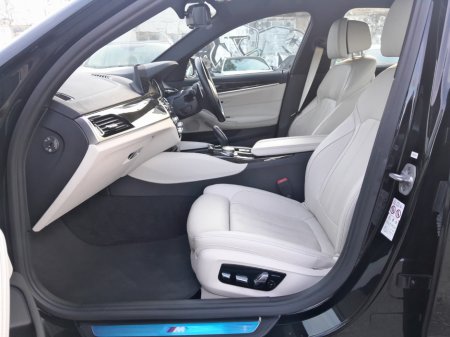 2017 BMW 5-Series - photo 7