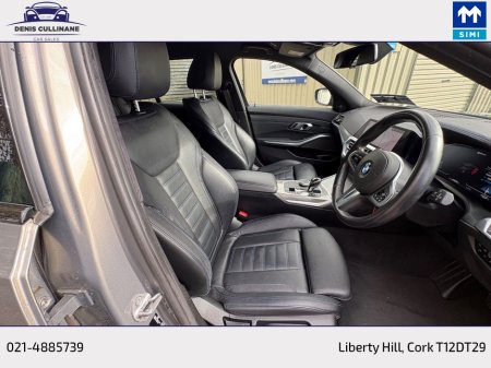 2021 BMW 3-Series - photo 17
