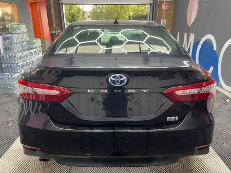 2021 Toyota Camry - photo 4