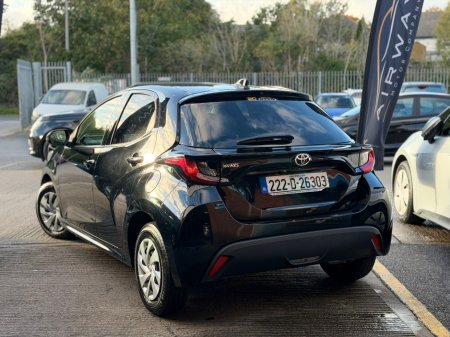 2022 Toyota Yaris - photo 7