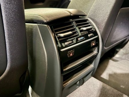 2017 BMW 5-Series - photo 13