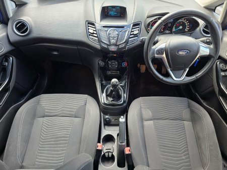 2015 Ford Fiesta - photo 12