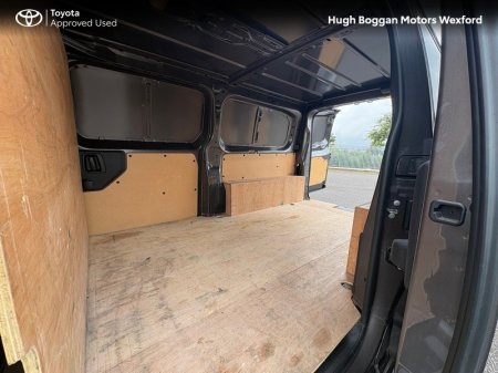 2024 Toyota Proace - photo 13