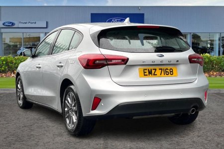 2024 Ford Focus - photo 2