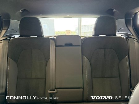 2025 Volvo EX40 - photo 20