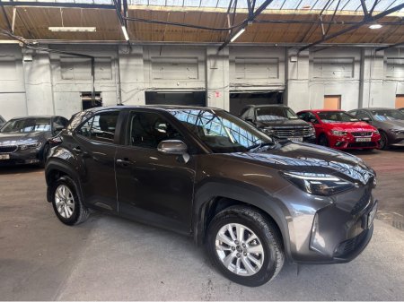 2025 Toyota Yaris Cross - photo 20