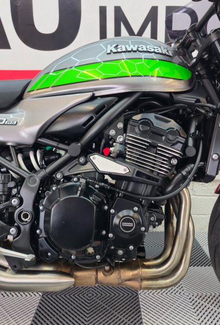 2020 Kawasaki Z 900 RS - photo 18