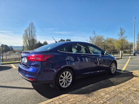 2018 Ford Focus - photo 6