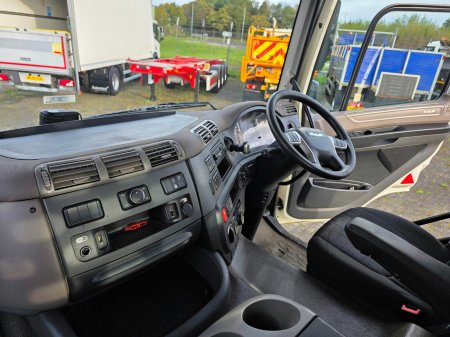 2020 DAF CF410 - photo 27