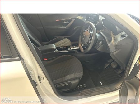 2023 Peugeot 2008 - photo 9